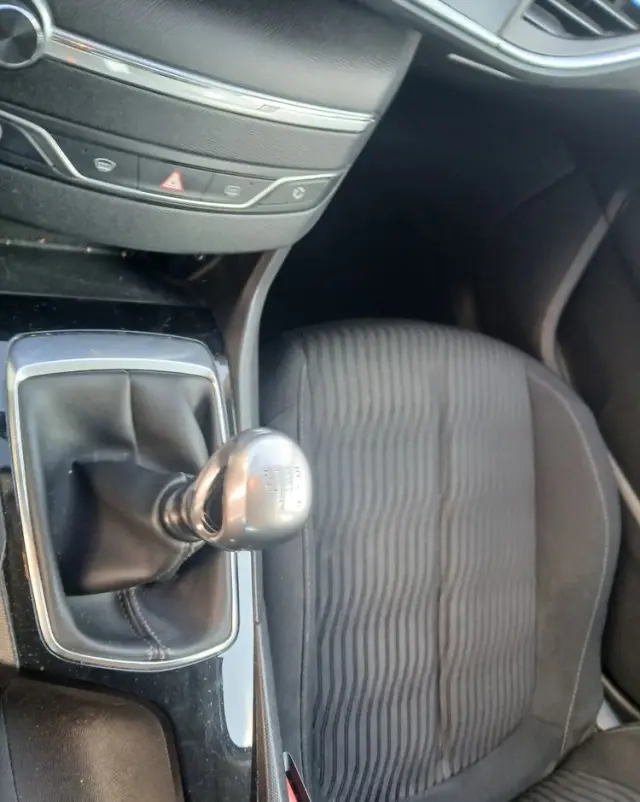 PEUGEOT 308 E-HDi 115 Stop & Start Access