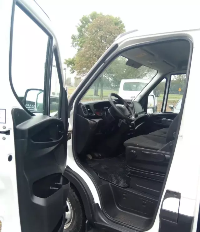 IVECO Daily 