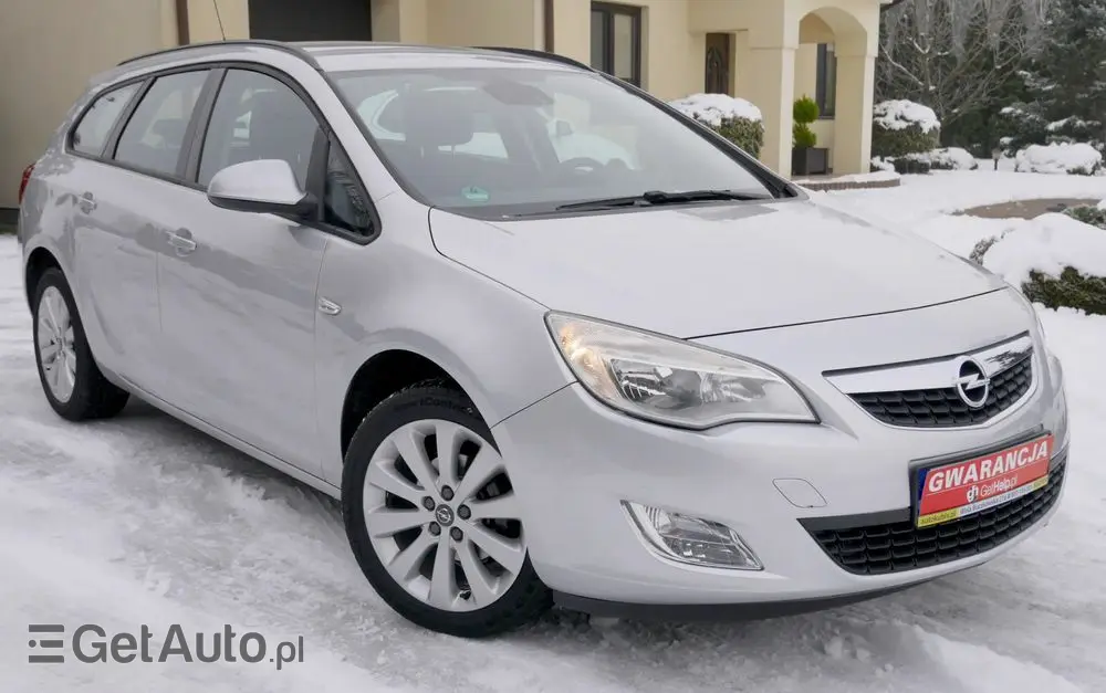 OPEL Astra 1.6 Easytronic Cosmo