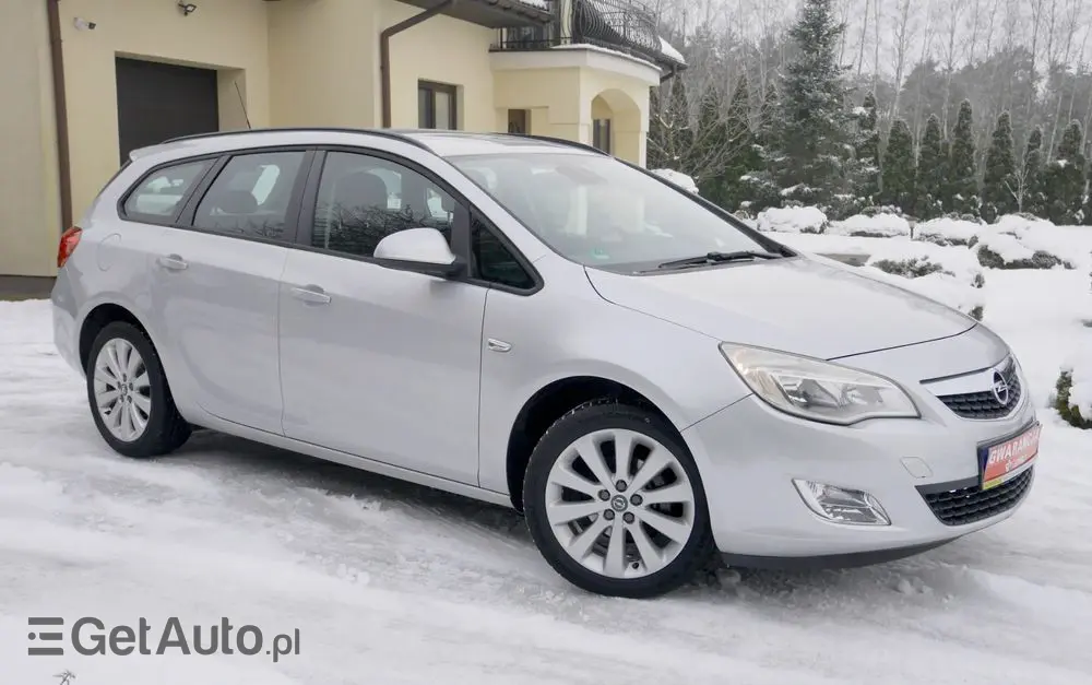 OPEL Astra 1.6 Easytronic Cosmo