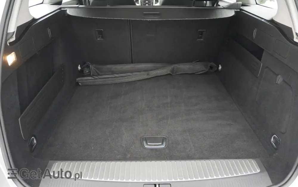 OPEL Astra 1.6 Easytronic Cosmo