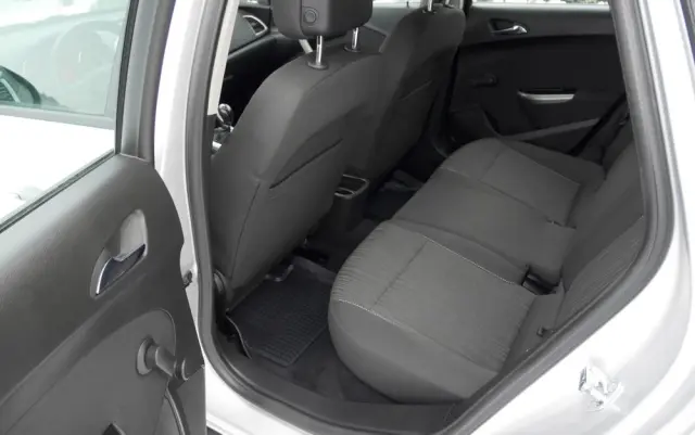 OPEL Astra 1.6 Easytronic Cosmo