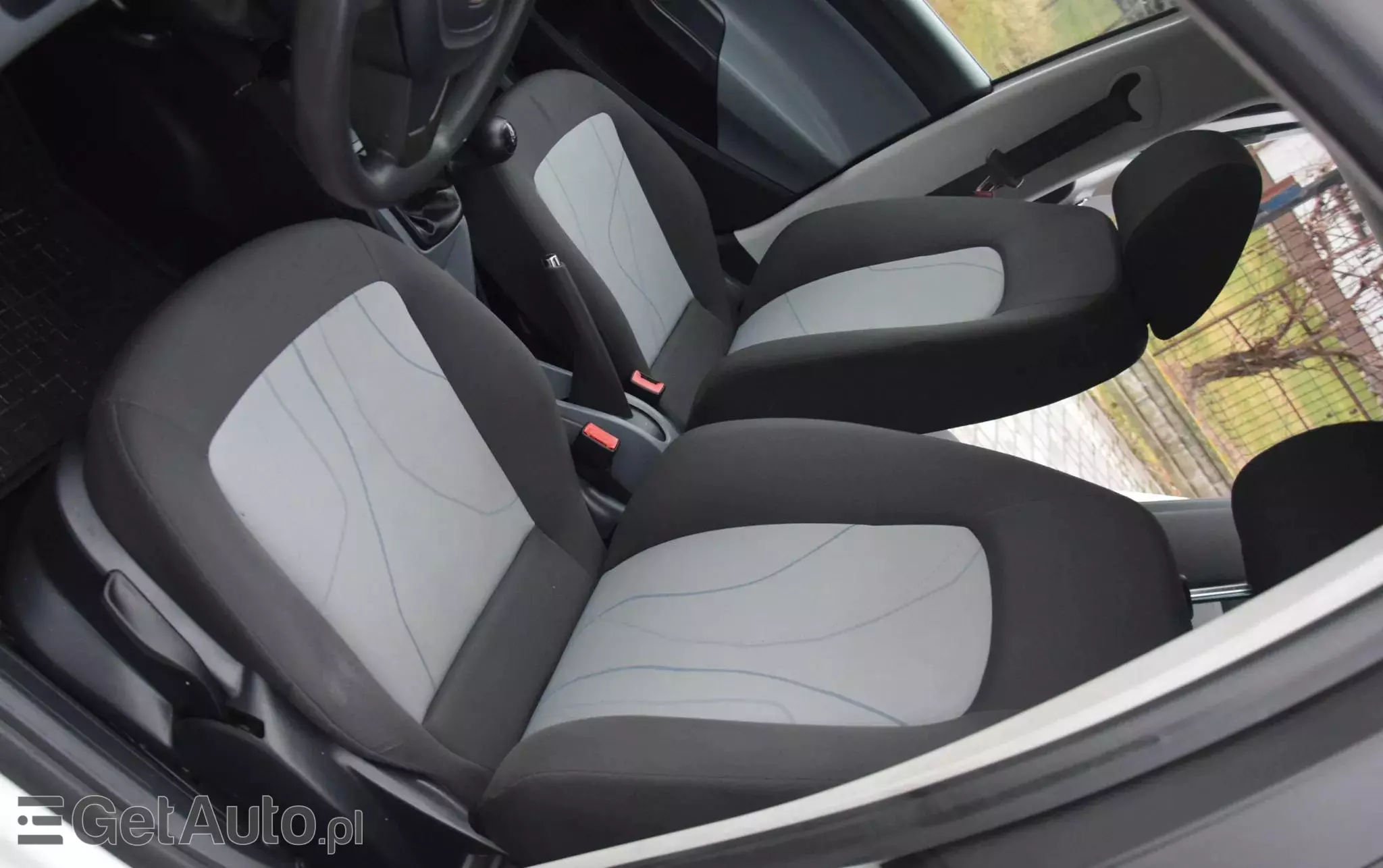 SEAT Ibiza 1.4 16V Reference