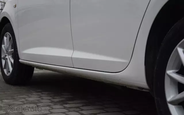 SEAT Ibiza 1.4 16V Reference