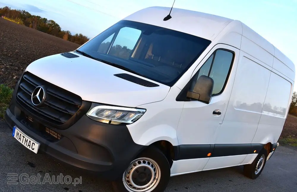 MERCEDES-BENZ SPRINTER 214 CDI 2,2 143KM PRO 