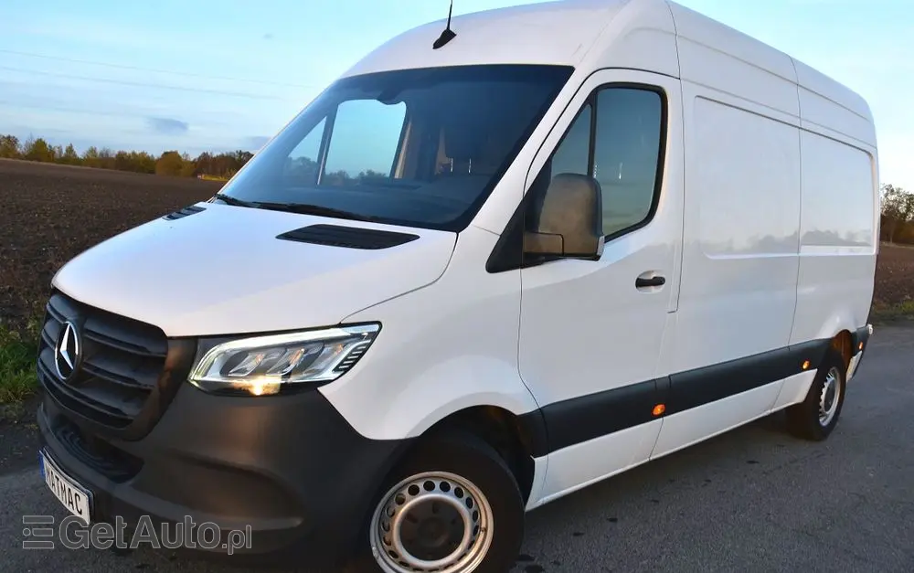 MERCEDES-BENZ SPRINTER 214 CDI 2,2 143KM PRO 