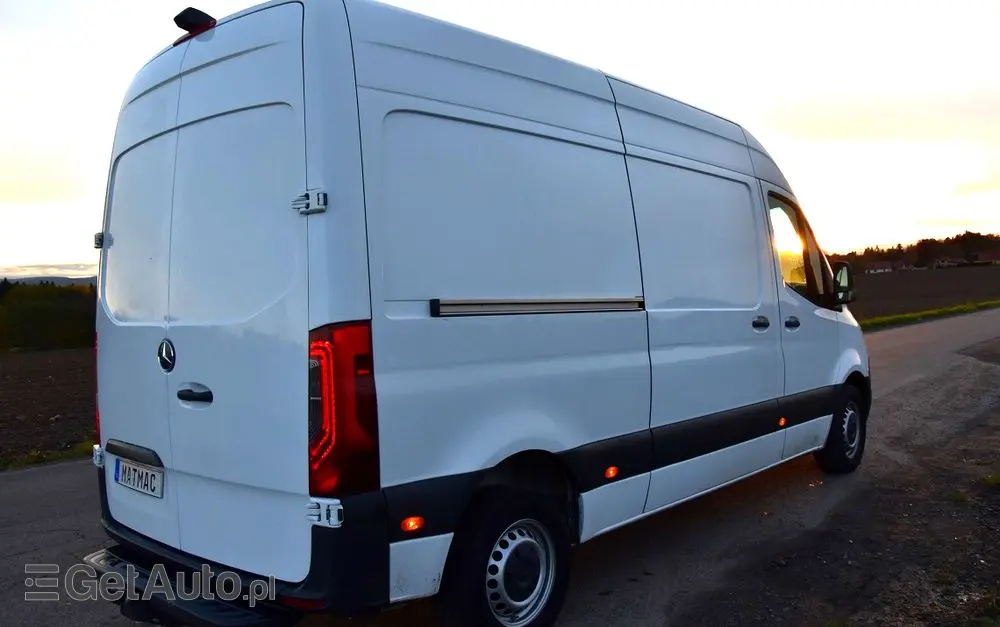MERCEDES-BENZ SPRINTER 214 CDI 2,2 143KM PRO 