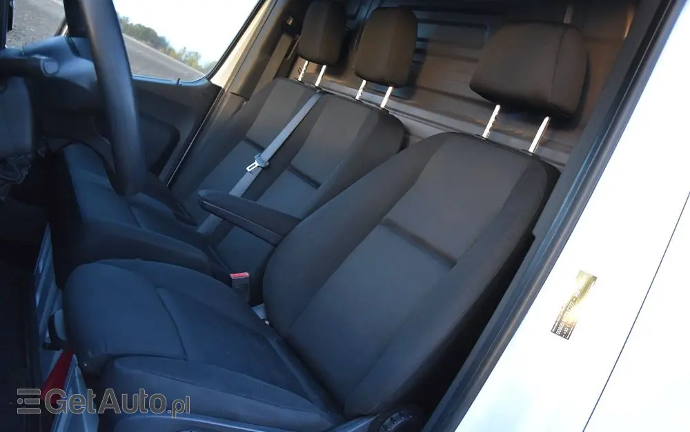 MERCEDES-BENZ SPRINTER 214 CDI 2,2 143KM PRO 