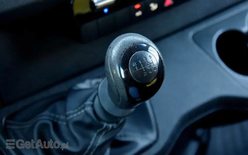 MERCEDES-BENZ SPRINTER 214 CDI 2,2 143KM PRO 