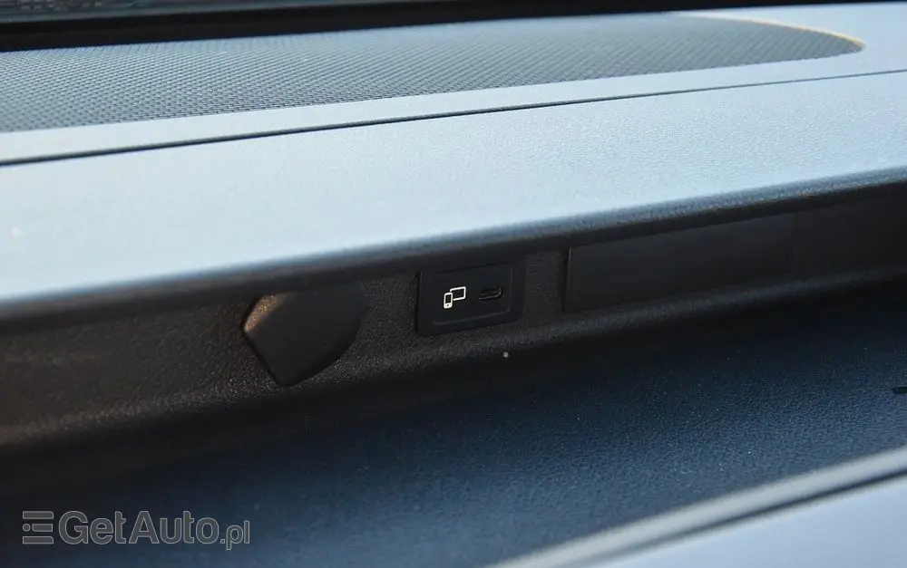 MERCEDES-BENZ SPRINTER 214 CDI 2,2 143KM PRO 