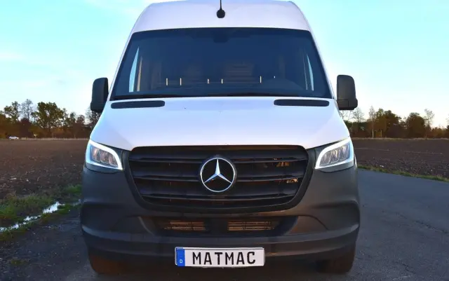 MERCEDES-BENZ SPRINTER 214 CDI 2,2 143KM PRO 