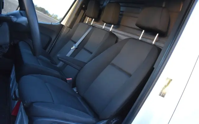 MERCEDES-BENZ SPRINTER 214 CDI 2,2 143KM PRO 