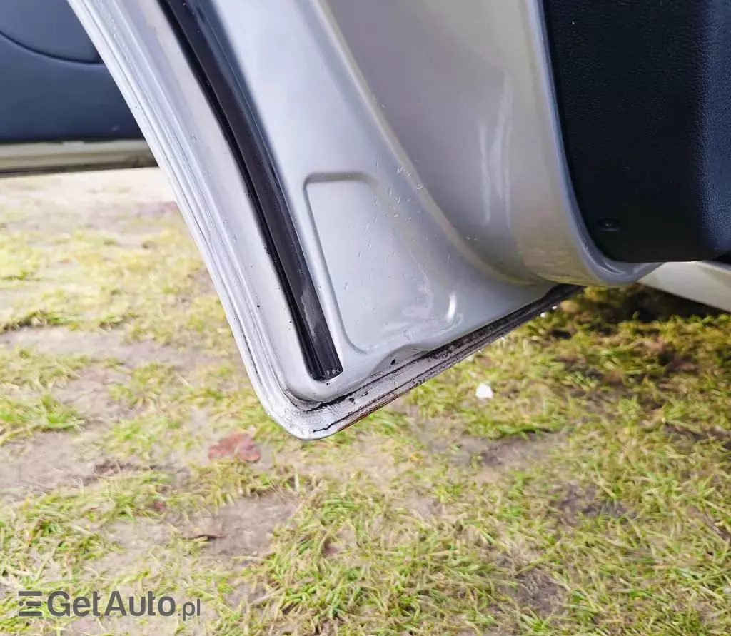 FORD Mondeo 2.0 TDCi (130 KM)