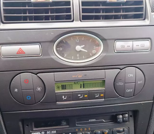 FORD Mondeo 2.0 TDCi (130 KM)