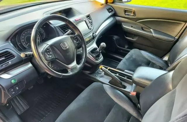 HONDA CR-V 