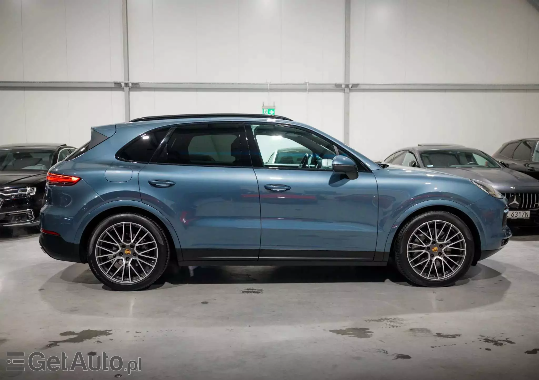 PORSCHE Cayenne S Platinum Edition
