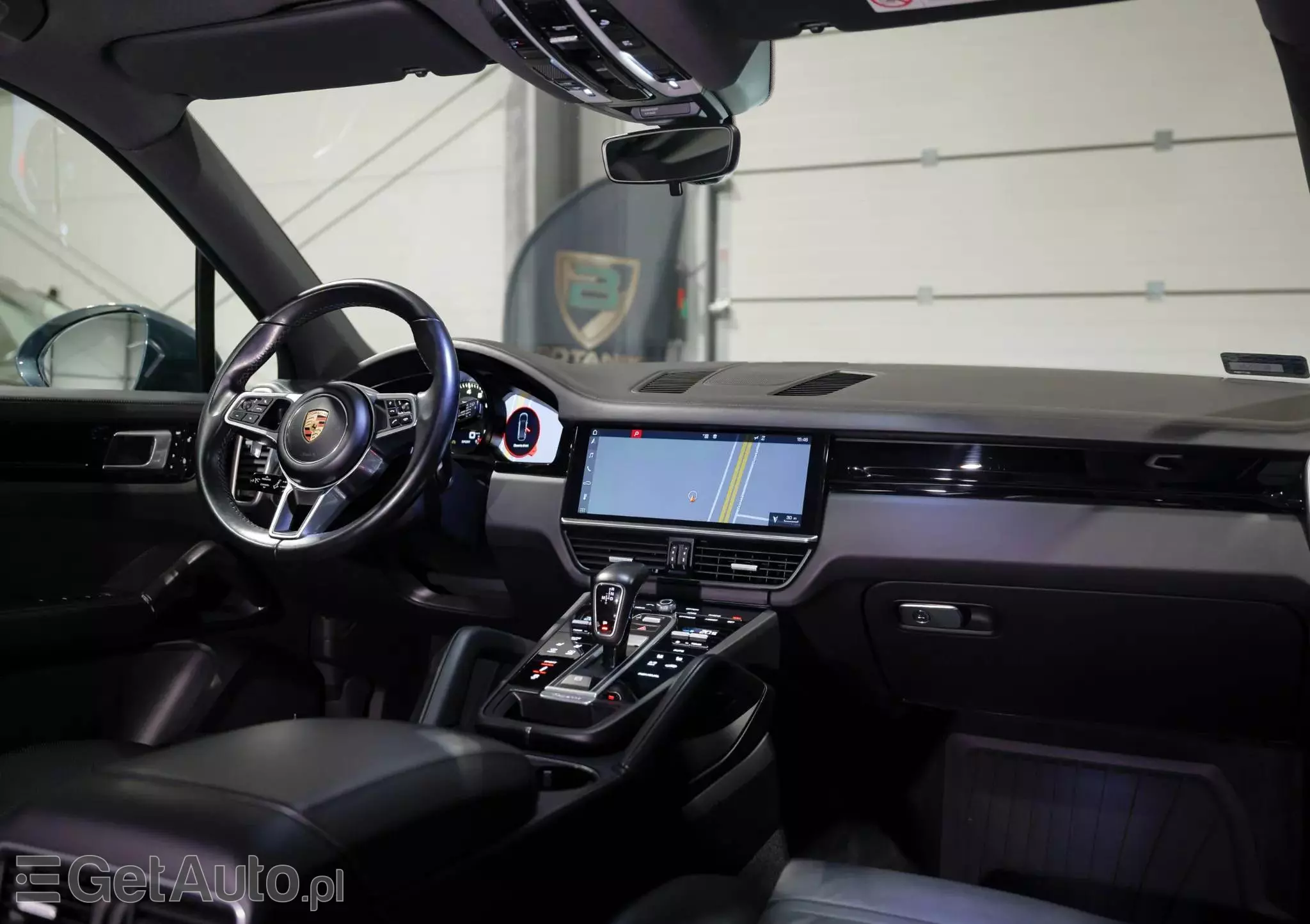 PORSCHE Cayenne S Platinum Edition