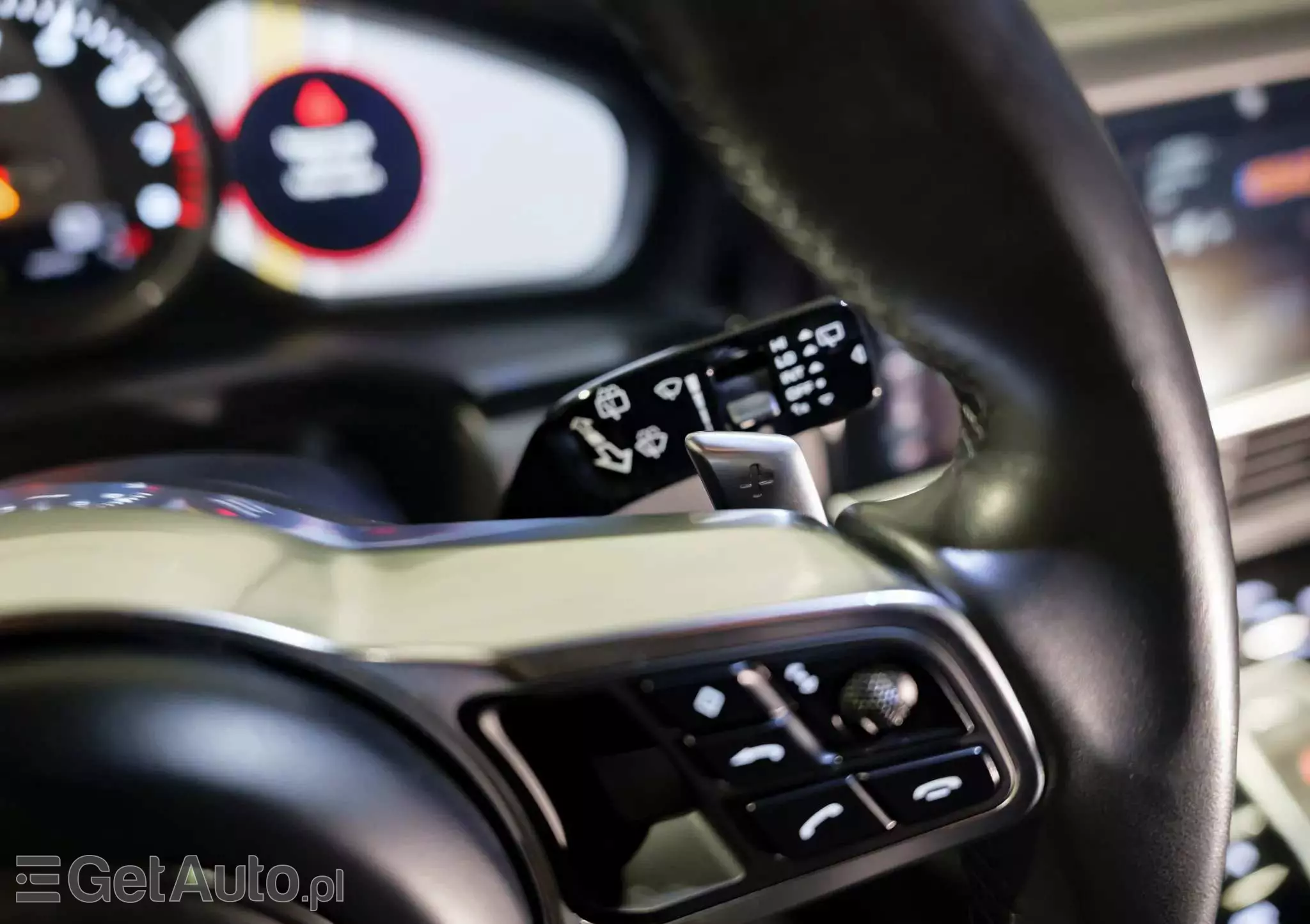 PORSCHE Cayenne S Platinum Edition