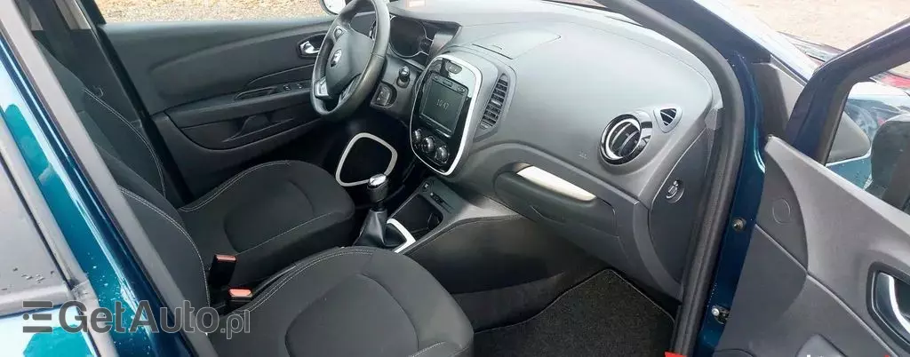 RENAULT Captur 
