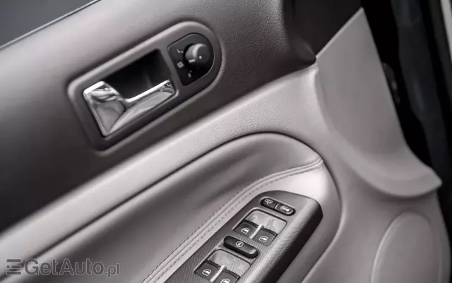 VOLKSWAGEN Passat 2.8 V6 4Mot Highline