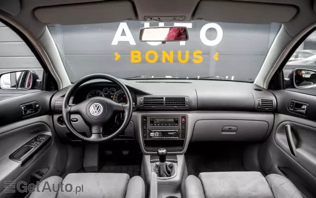 VOLKSWAGEN Passat 2.8 V6 4Mot Highline