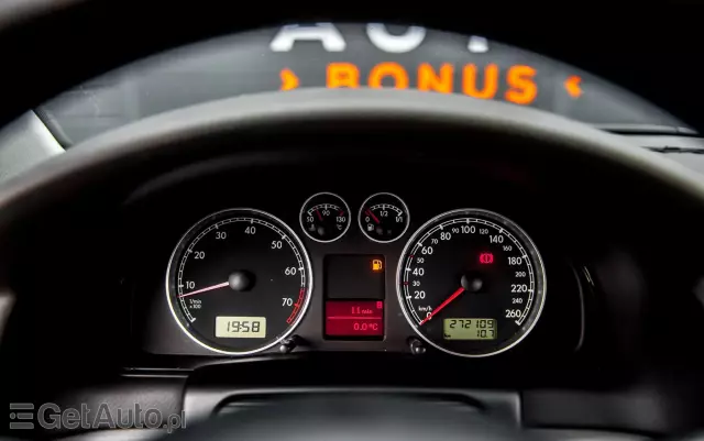 VOLKSWAGEN Passat 2.8 V6 4Mot Highline