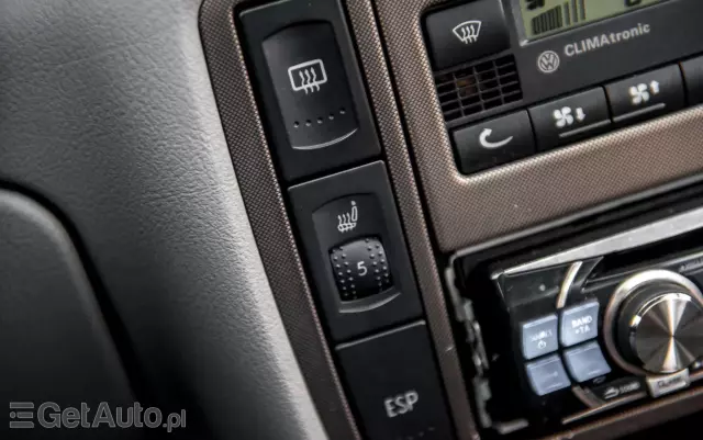 VOLKSWAGEN Passat 2.8 V6 4Mot Highline