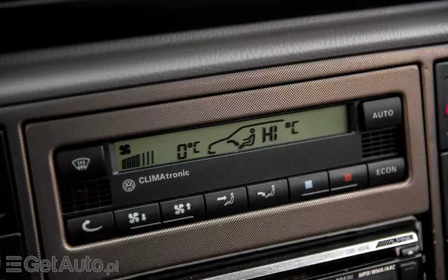 VOLKSWAGEN Passat 2.8 V6 4Mot Highline