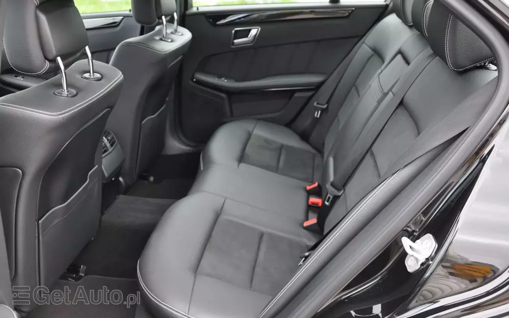 MERCEDES-BENZ Klasa E 250 CDI 4-Matic BlueEff Avantgarde