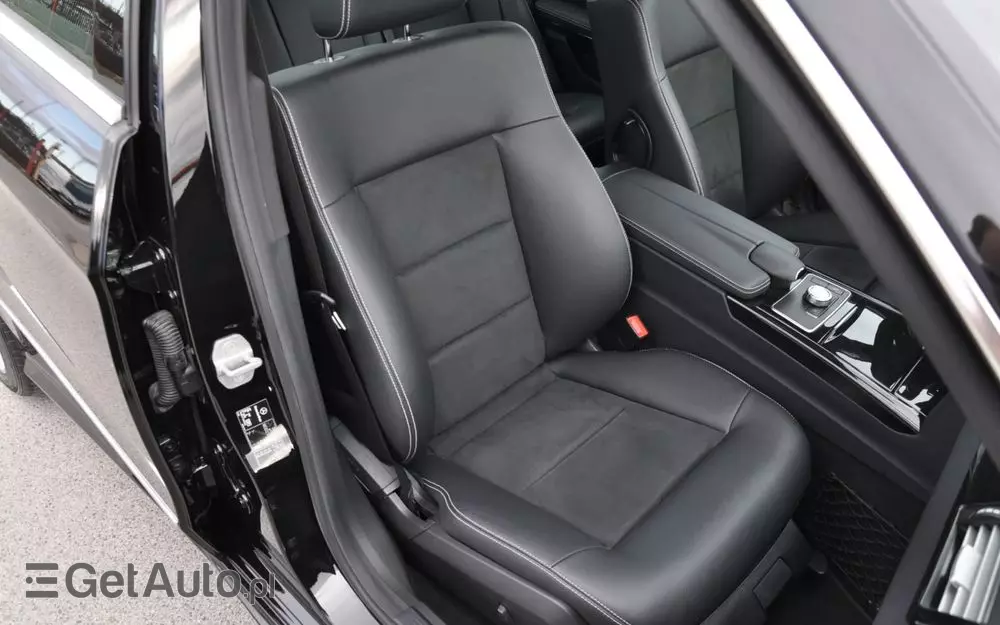 MERCEDES-BENZ Klasa E 250 CDI 4-Matic BlueEff Avantgarde