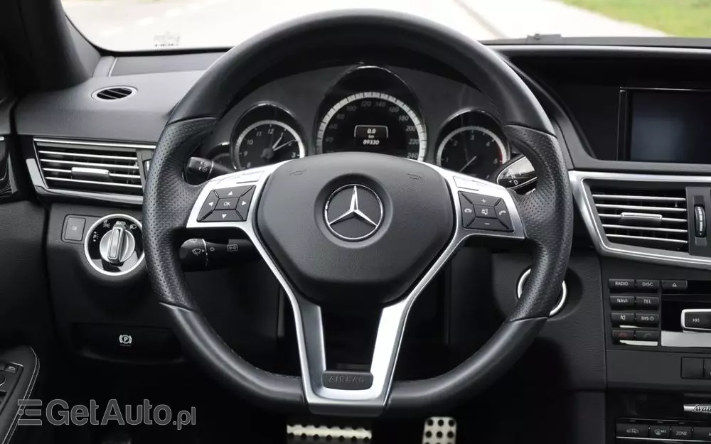 MERCEDES-BENZ Klasa E 250 CDI 4-Matic BlueEff Avantgarde