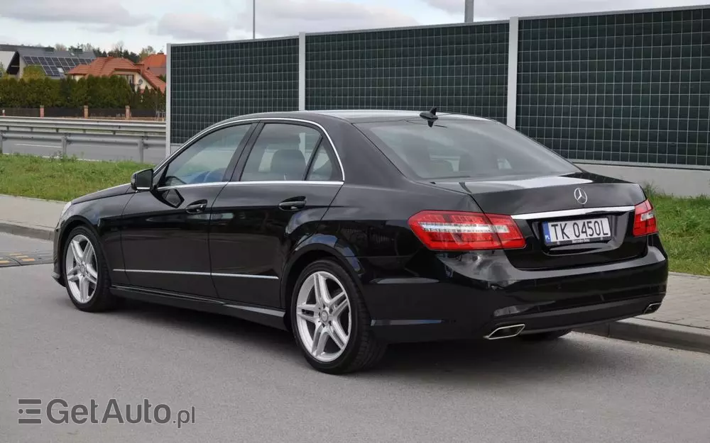 MERCEDES-BENZ Klasa E 250 CDI 4-Matic BlueEff Avantgarde