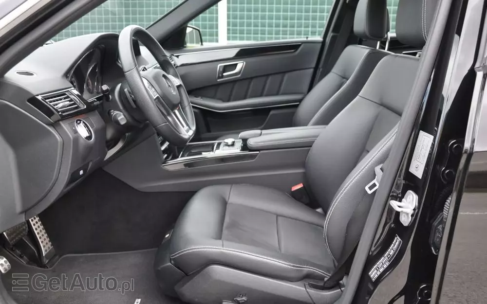 MERCEDES-BENZ Klasa E 250 CDI 4-Matic BlueEff Avantgarde