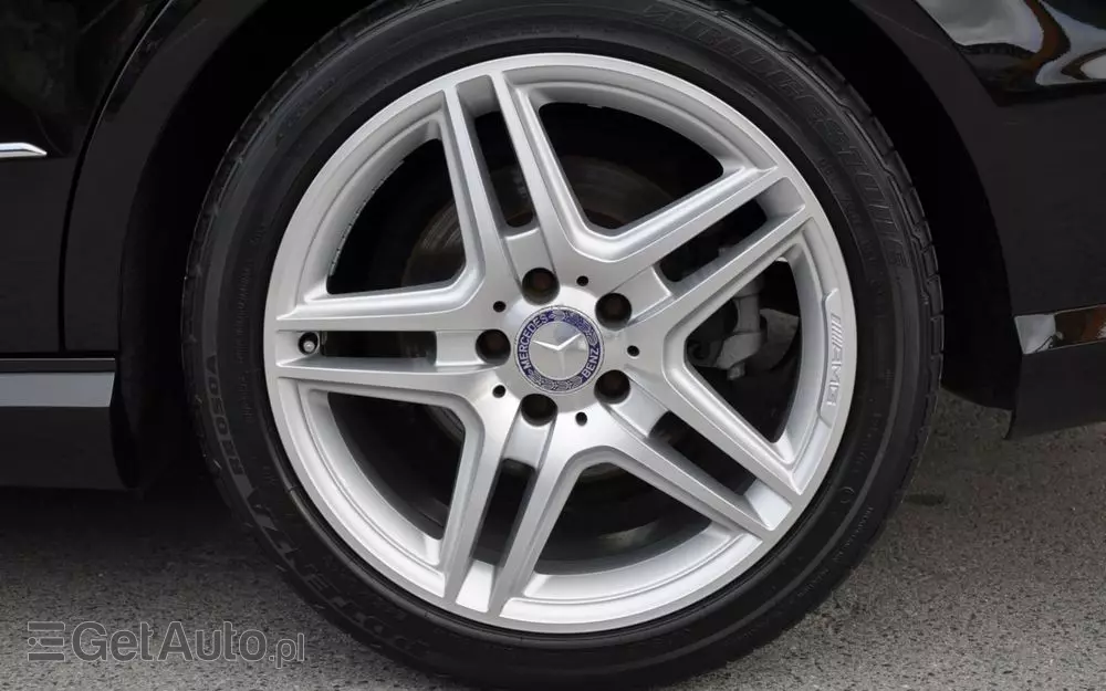 MERCEDES-BENZ Klasa E 250 CDI 4-Matic BlueEff Avantgarde