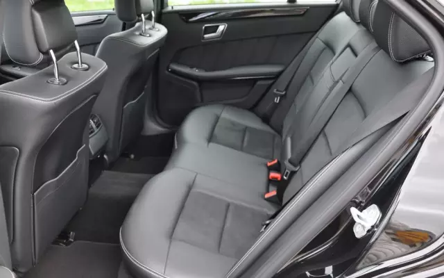 MERCEDES-BENZ Klasa E 250 CDI 4-Matic BlueEff Avantgarde