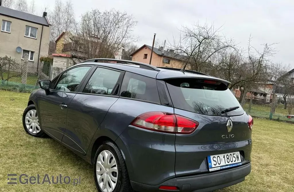RENAULT Clio 