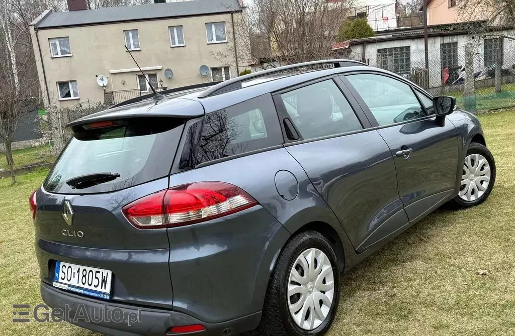 RENAULT Clio 