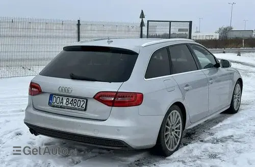 AUDI A4 