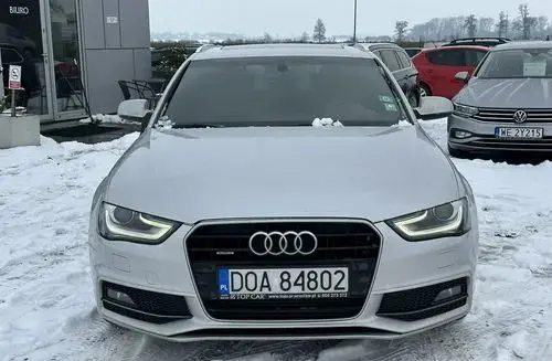 AUDI A4 