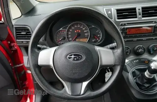 SUBARU Trezia 