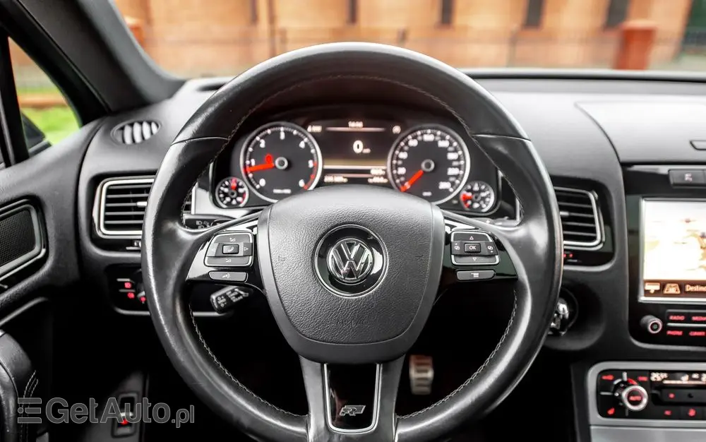 VOLKSWAGEN Touareg 3.0 V6 TDI BMT Perfectline R-Style