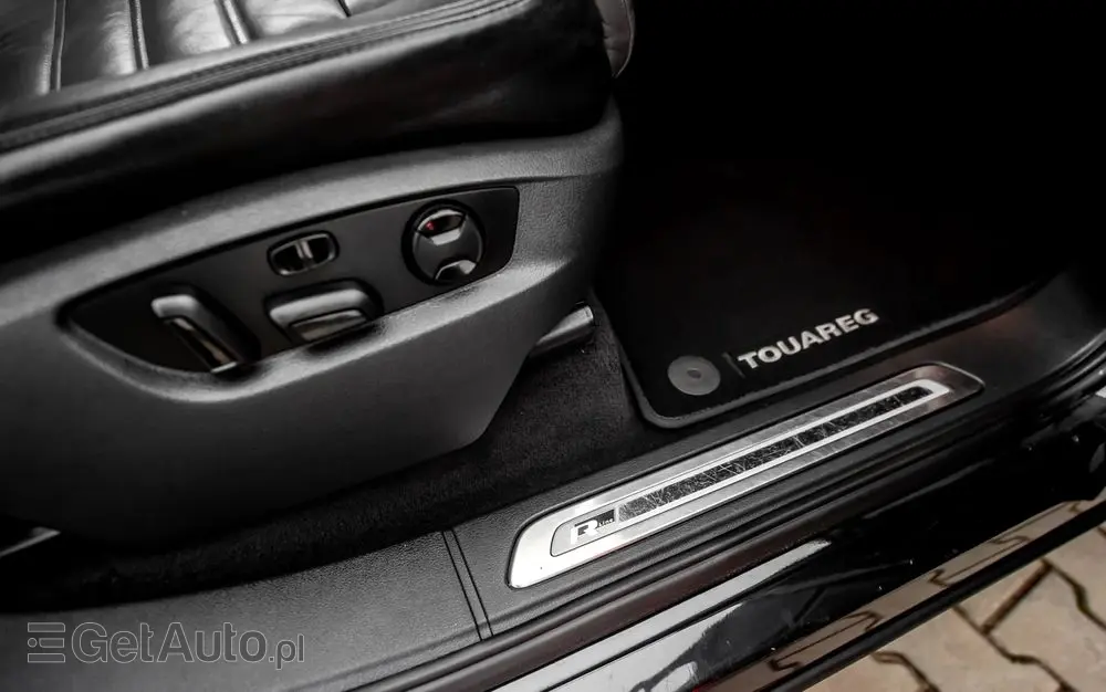 VOLKSWAGEN Touareg 3.0 V6 TDI BMT Perfectline R-Style