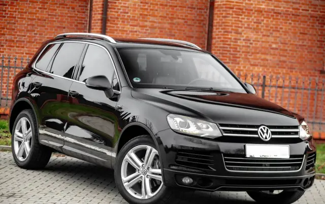 VOLKSWAGEN Touareg 3.0 V6 TDI BMT Perfectline R-Style