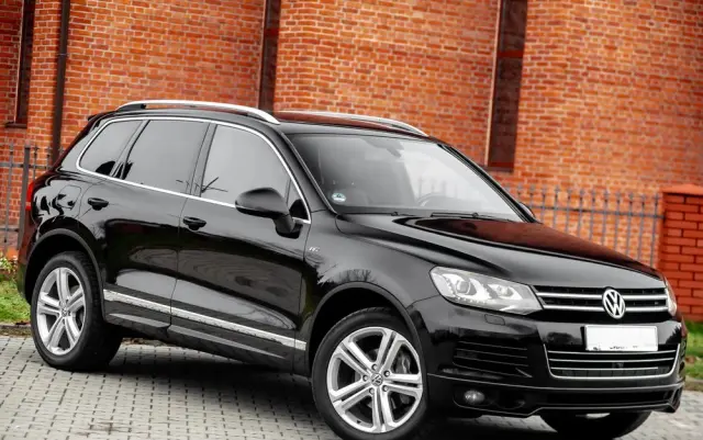 VOLKSWAGEN Touareg 3.0 V6 TDI BMT Perfectline R-Style