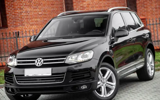 VOLKSWAGEN Touareg 3.0 V6 TDI BMT Perfectline R-Style