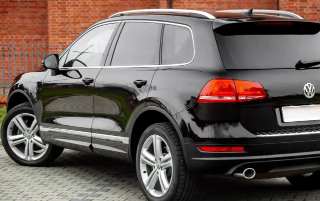 VOLKSWAGEN Touareg 3.0 V6 TDI BMT Perfectline R-Style