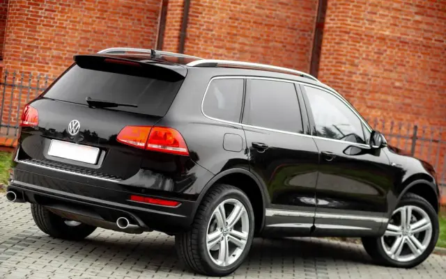 VOLKSWAGEN Touareg 3.0 V6 TDI BMT Perfectline R-Style