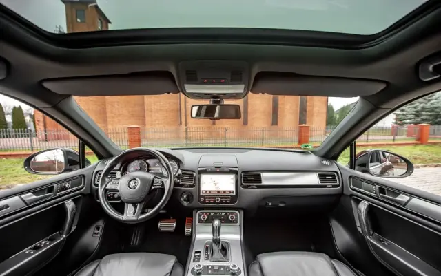 VOLKSWAGEN Touareg 3.0 V6 TDI BMT Perfectline R-Style