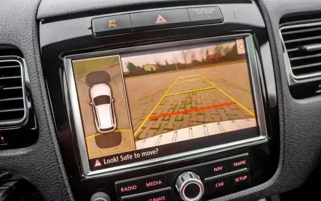 VOLKSWAGEN Touareg 3.0 V6 TDI BMT Perfectline R-Style