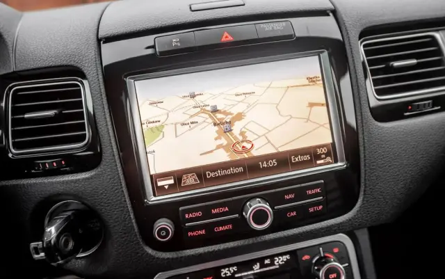 VOLKSWAGEN Touareg 3.0 V6 TDI BMT Perfectline R-Style